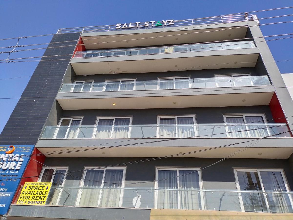 Saltstayz Express - Medicity Near Medanta Hospital Gurgaon Exteriör bild