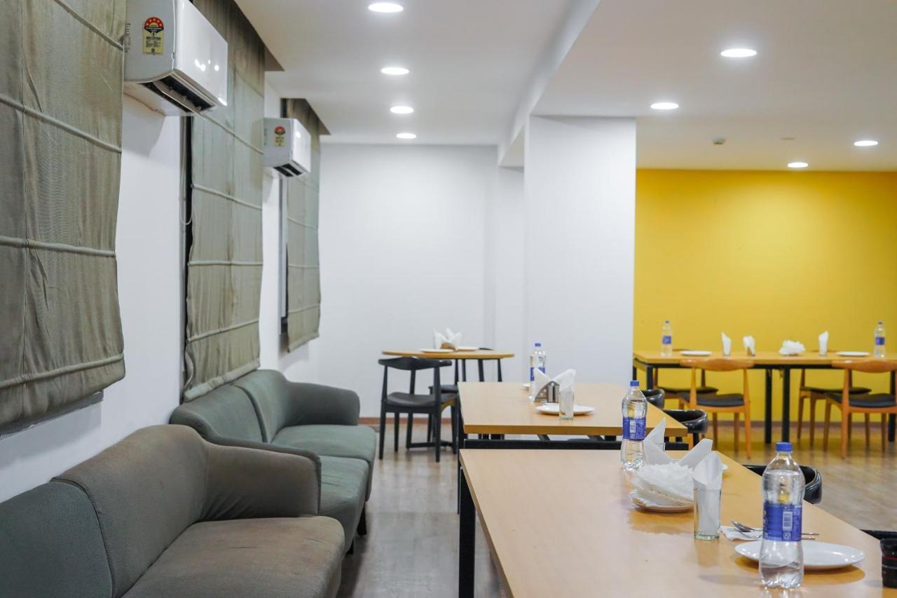 Saltstayz Express - Medicity Near Medanta Hospital Gurgaon Exteriör bild